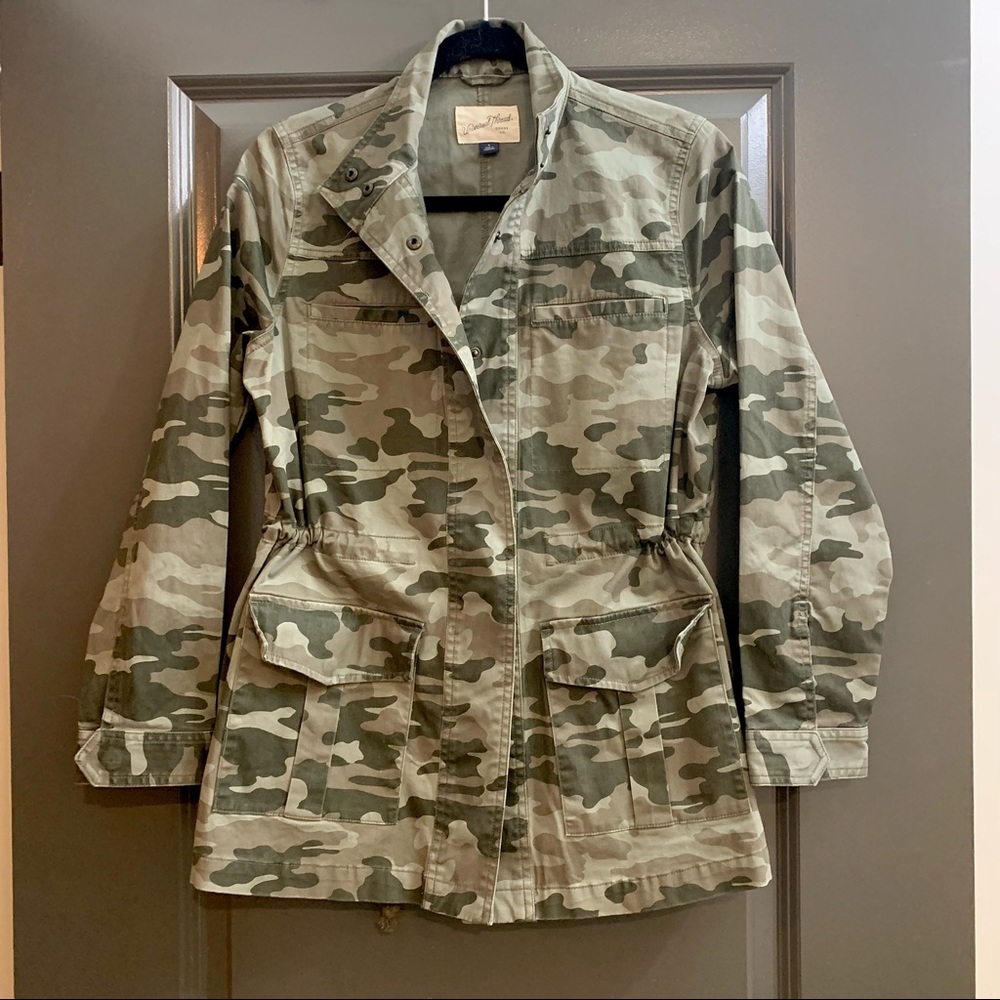 Universal Thread camo utility jacket - Picture 8 of 9
